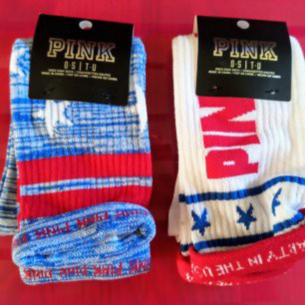 VS PINK USA LONG SOCKS